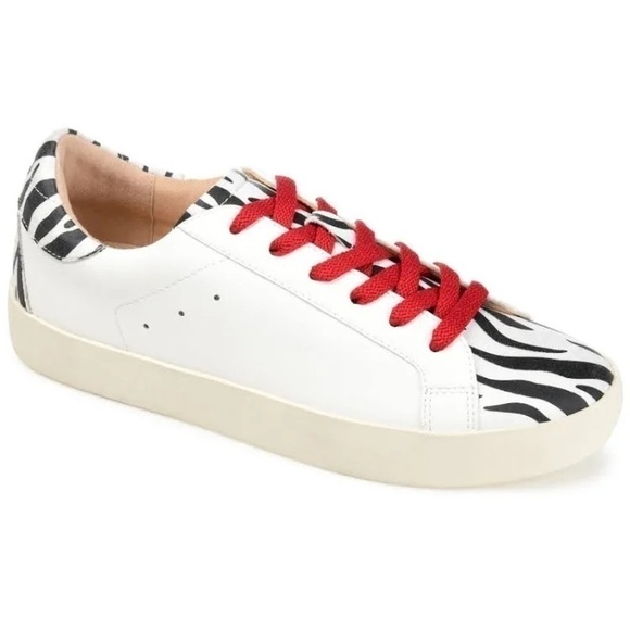 Journee Collection Shoes - Journee Collection Women's Tru Comfort Foam Erica Sneakers
